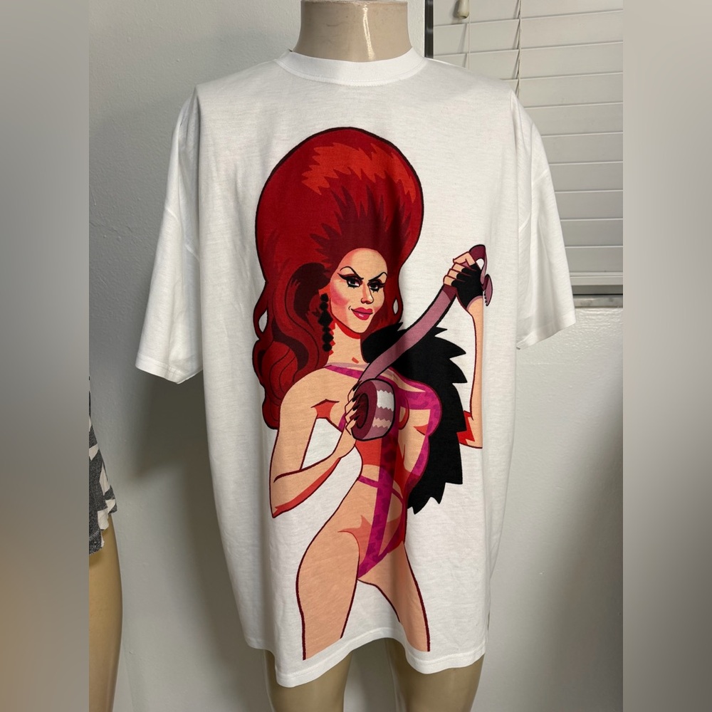 Jerzees Style Drag Queen Graphic T-Shirt Red Hair Diva Tee Unisex White 2XL